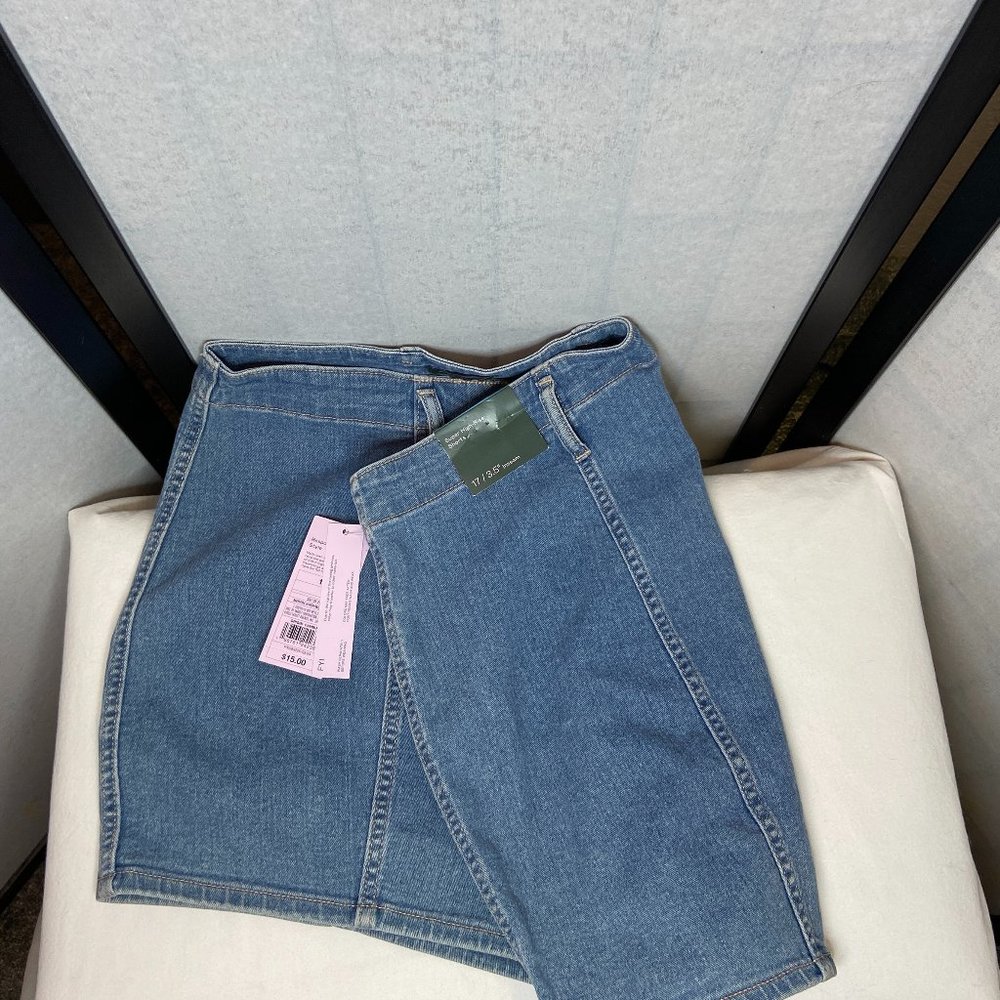 Wild Fable Super High Rise Seamed Shortie Denim Jean Shorts Medium Blue Wash NWT - Picture 7 of 11
